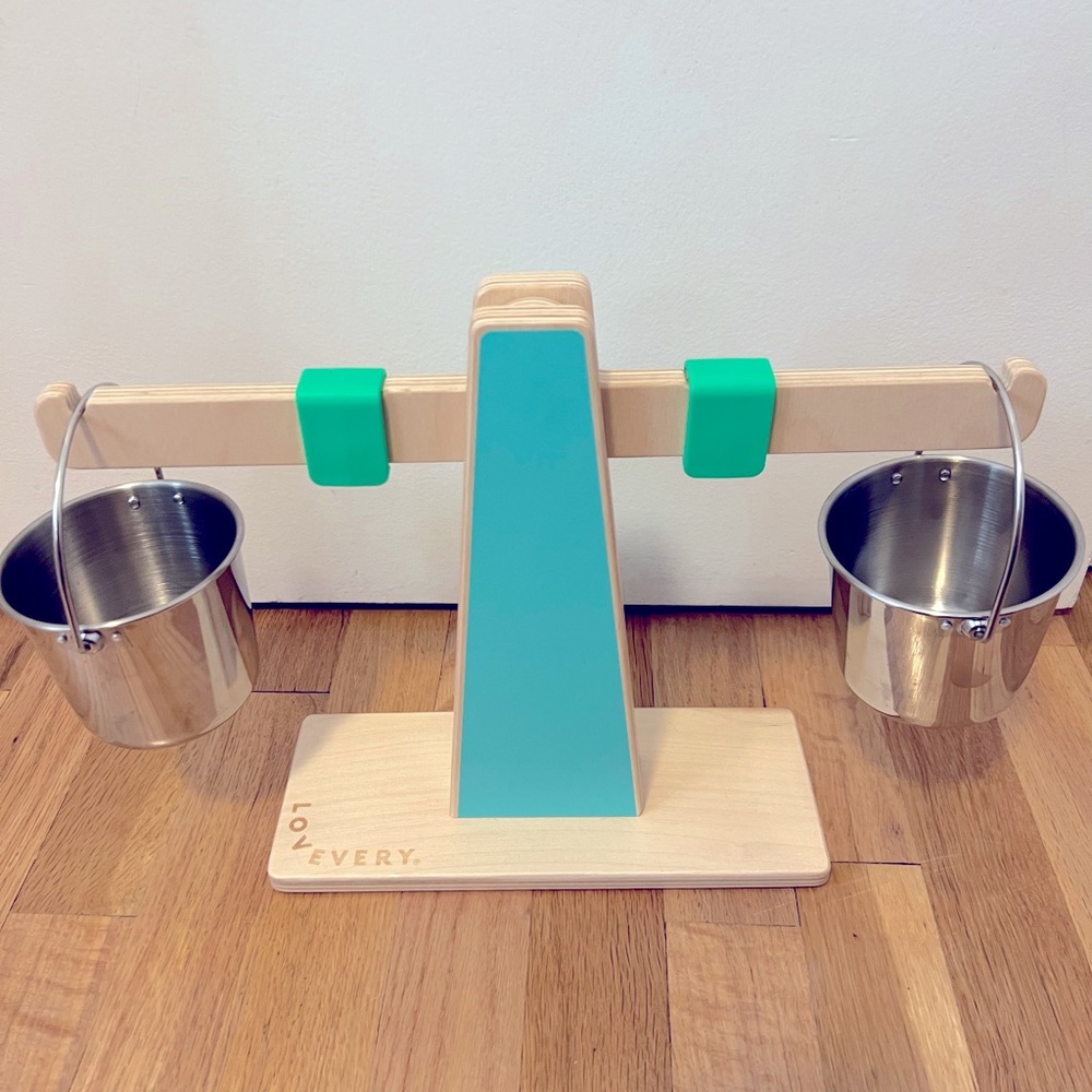 Lovevery Every Which Weigh Scale and Pails